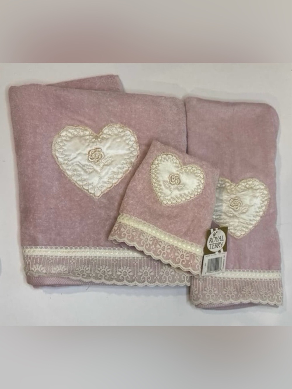 Vintage Y2K‎ Royal Terry Cloth Heart Bath Towels